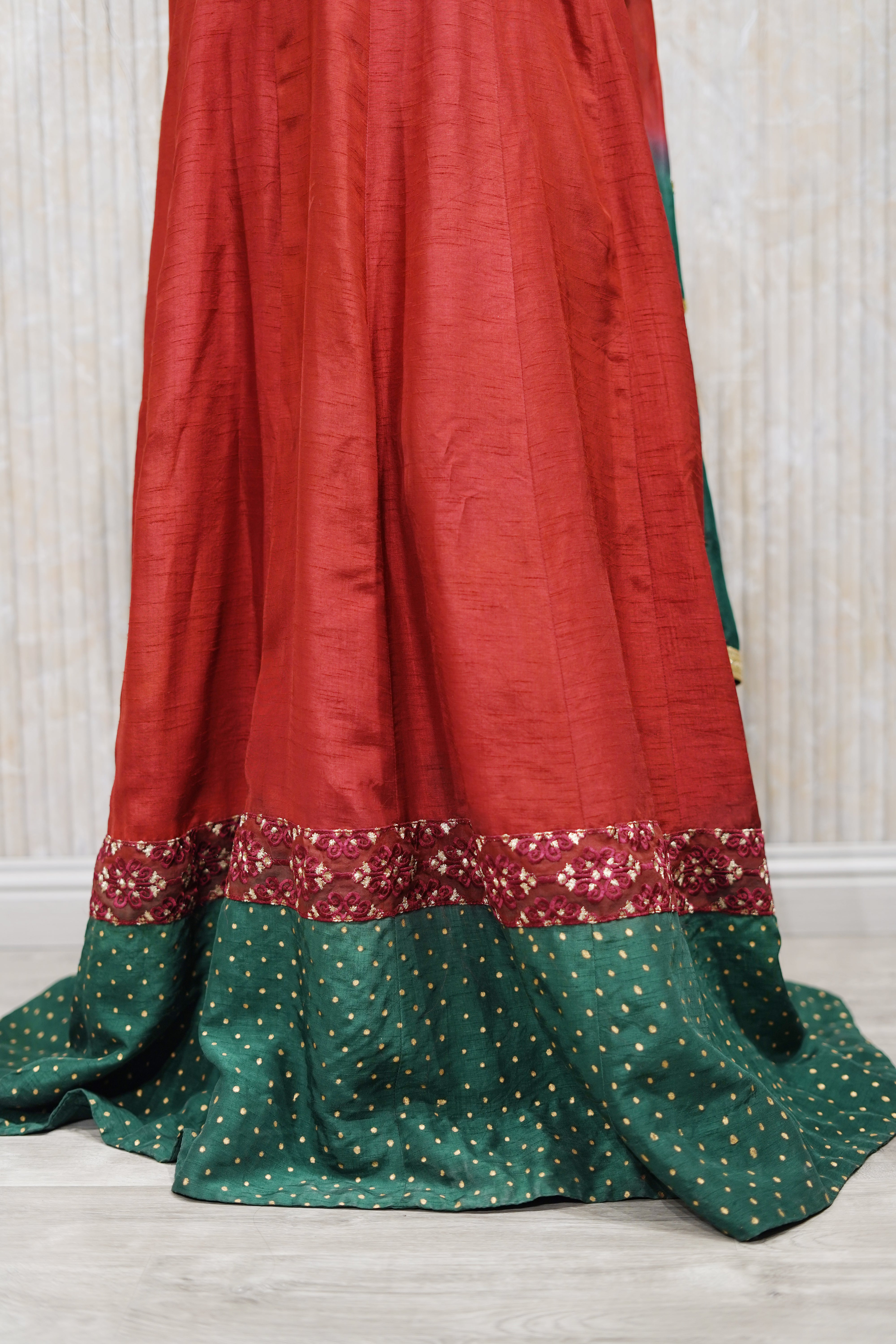 Gul-e-Anaar